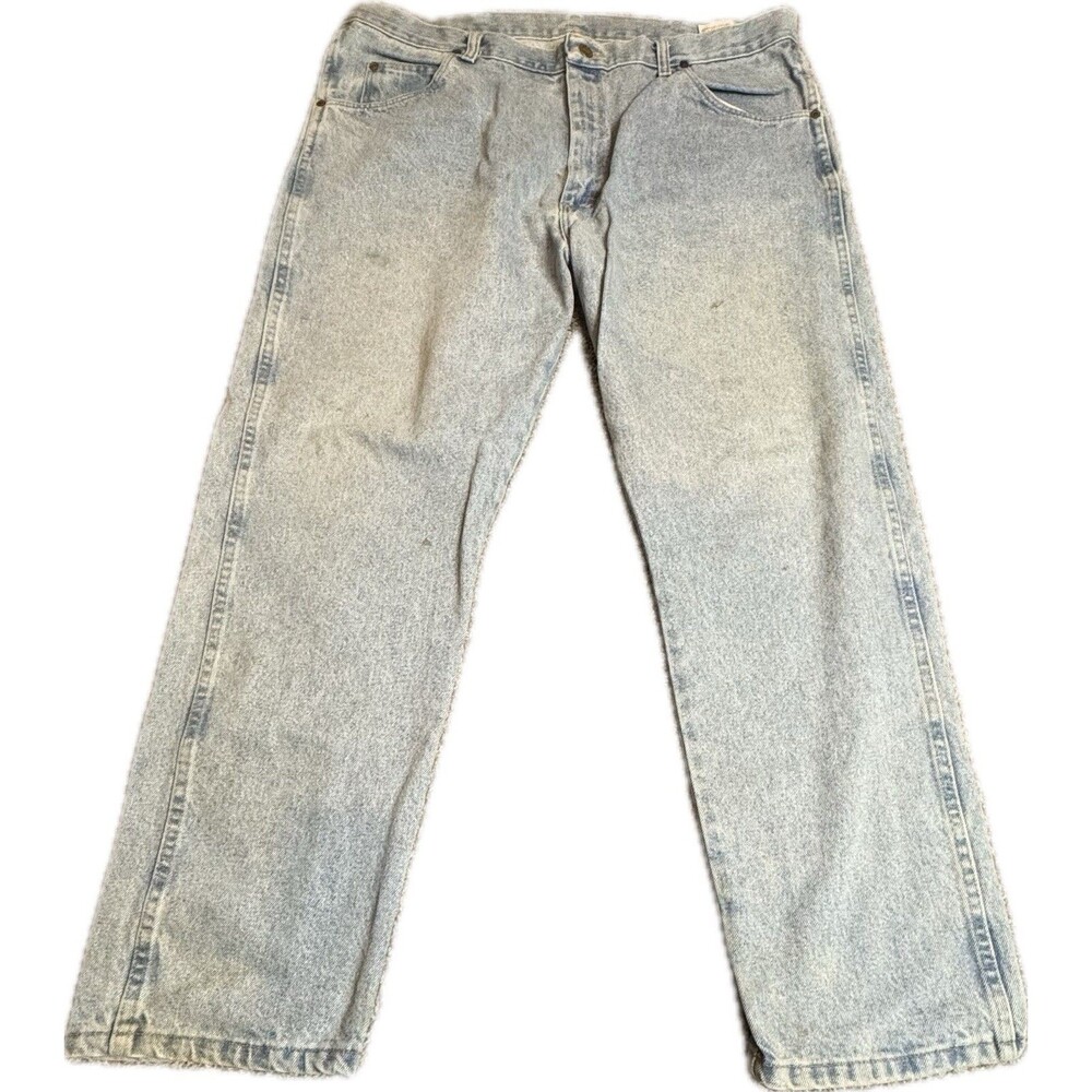 WRANGLER Jeans Men's Size 40x30 Rugged Wear Blue Denim Relaxed Fit Nice!